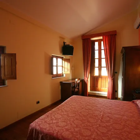 Hotel Medici-3
